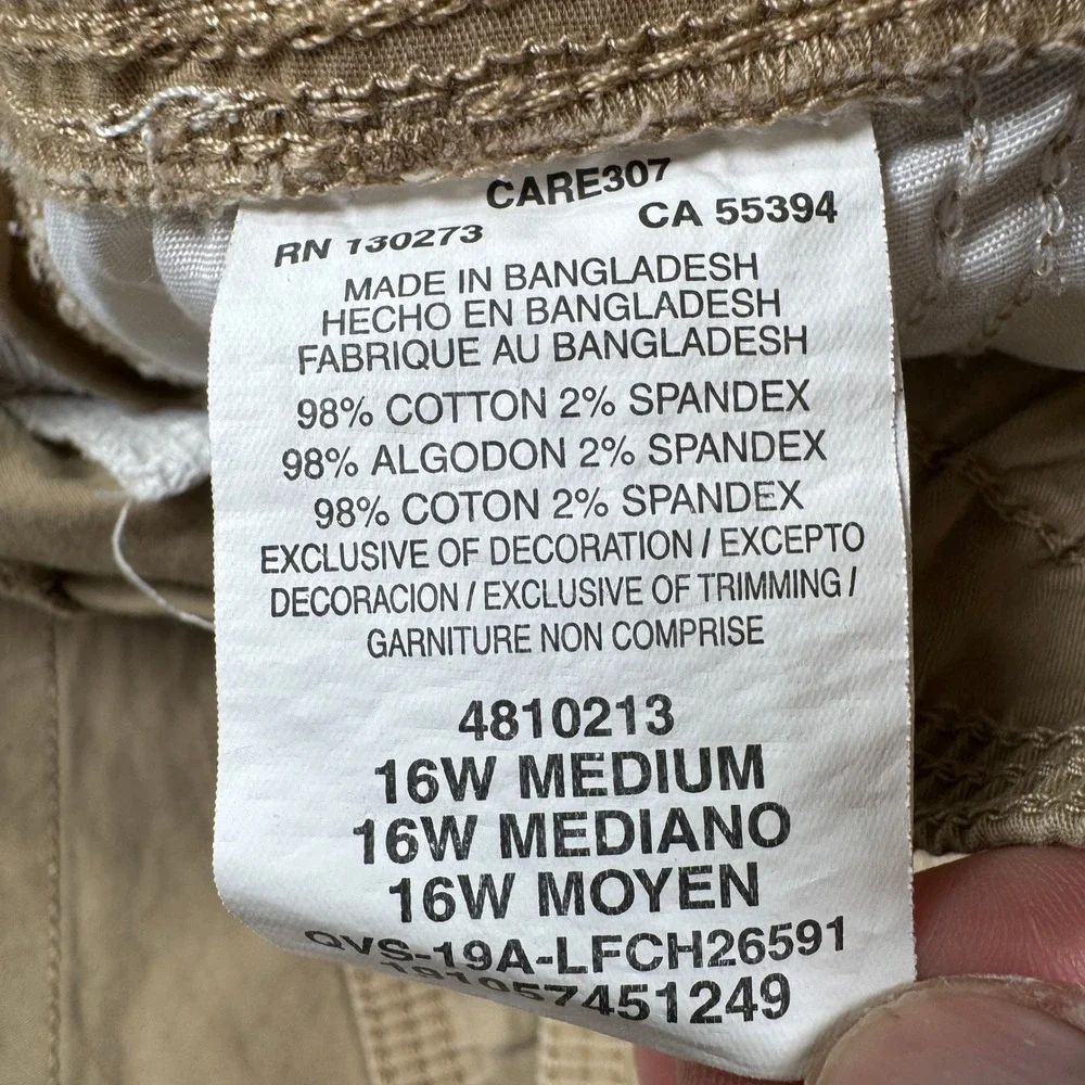Lee Womens Shorts Relaxed Fit Mid Rise Khaki Tan 16W Cargo Stretch Pockets